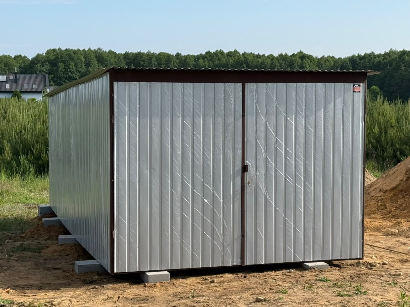Garaż blaszany 3×5 Srebrny RAL9006